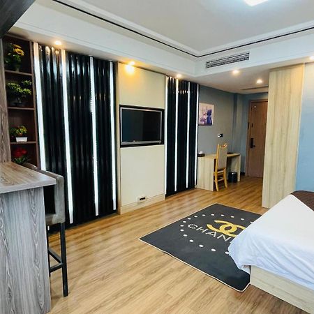 G.C Royal Hotel Accra Exterior photo